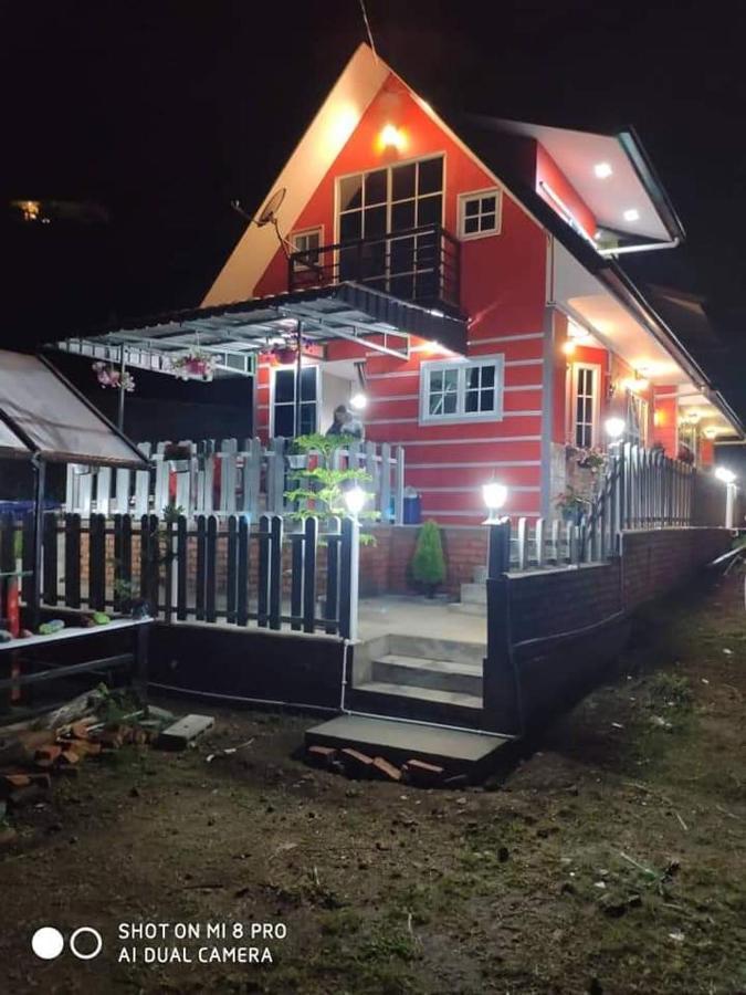 Berries Residence Kampong Kundassan Екстериор снимка