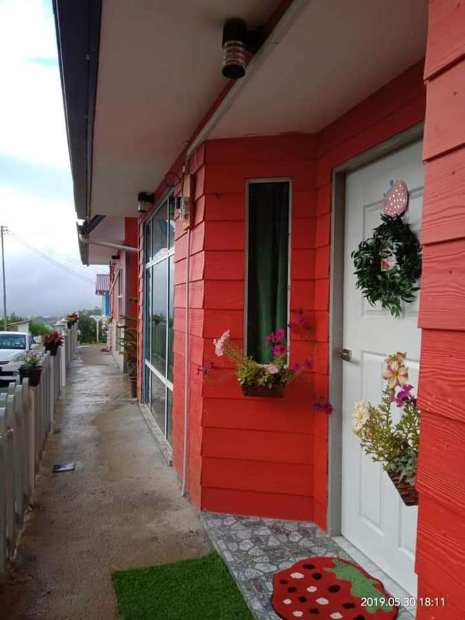 Berries Residence Kampong Kundassan Екстериор снимка